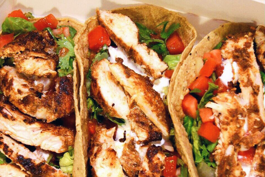 Easy recipe to make chicken fajitas in the microwave in under 15 minutes. 