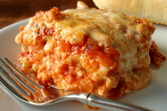 Try this easy weeknight lasagna. With only 5 ingredients, it's easy to make and clean up. 