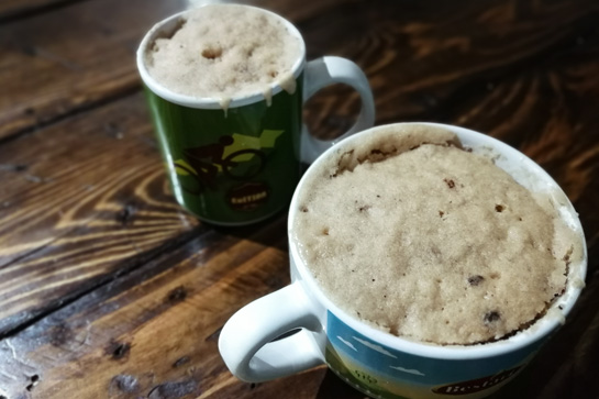Easy recipe to make a peanut butter cake in a mug in the microwave. 